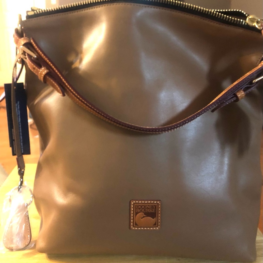 Dooney & Bourke
